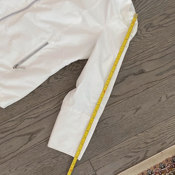 Wind and water Resistance Jacket - Picture 7 of 12